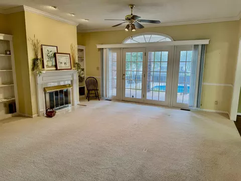 Living - 101 Sheraton Loop, Gaffney, SC 29341 photo 3 of 3