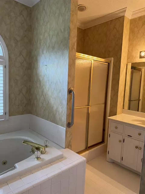 Bath - 101 Sheraton Loop, Gaffney, SC 29341 photo 2 of 3