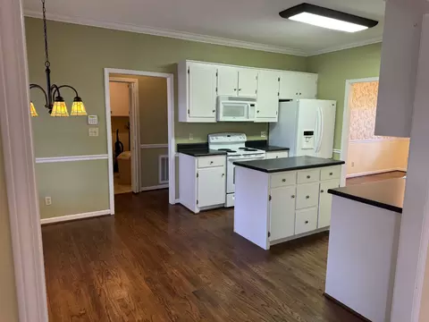 Kitchen - 101 Sheraton Loop, Gaffney, SC 29341 photo 1 of 1
