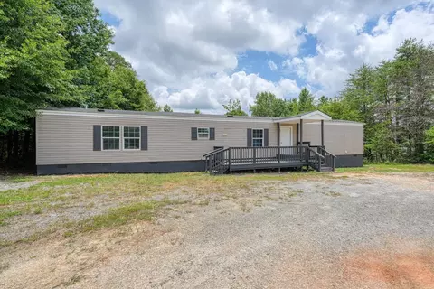 4065 Glenn Springs Rd, Pauline, SC 29374