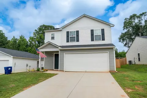 228 Wayfair Ln, Wellford, SC 29385