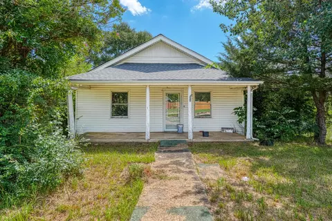 221 Mayo Rd, Mayo, SC 29368