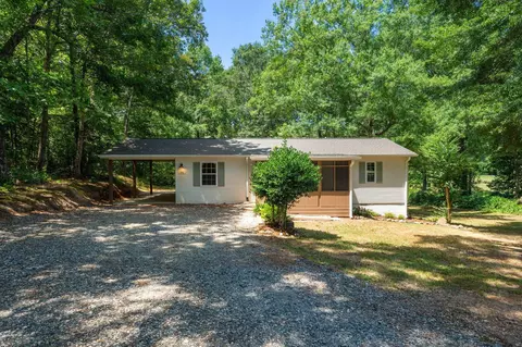 191 Rector St, Campobello, SC 29322