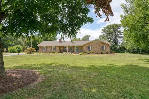 4903 Parris Brg, Boiling Springs, SC 29316