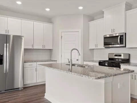 758 Treeline Rd, Moore, SC 29369 photo 8