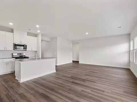 758 Treeline Rd, Moore, SC 29369 photo 6