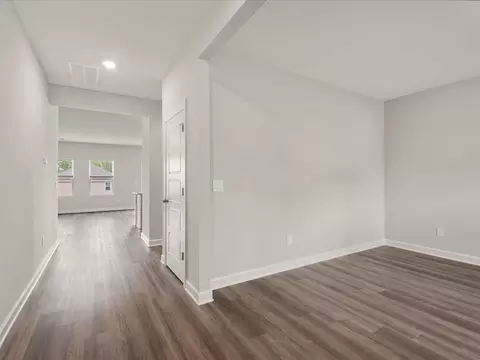 758 Treeline Rd, Moore, SC 29369 photo 3