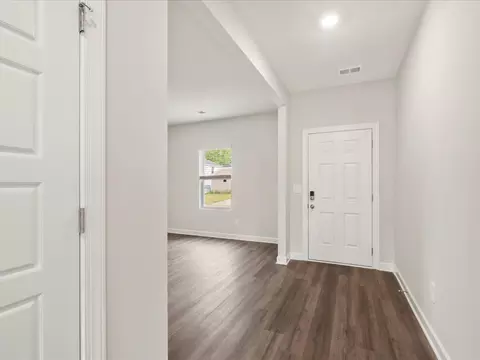 758 Treeline Rd, Moore, SC 29369 photo 2