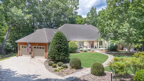270 Foxwood Dr, Tryon, NC 28782