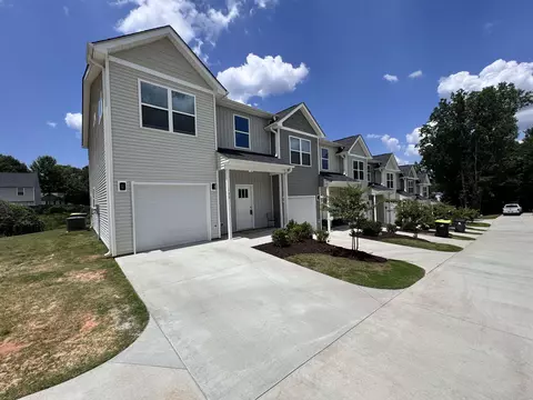 120 Cannon Dr, Duncan, SC 29334
