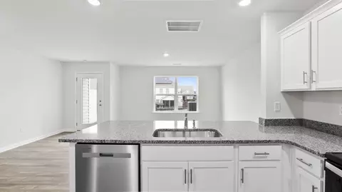 Kitchen - 808 Embark Cir, Greer, SC 29651 photo 3 of 5
