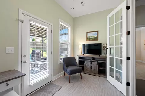 Entry Way - 629 Sunshadow Rd, Duncan, SC 29334 photo 3 of 4