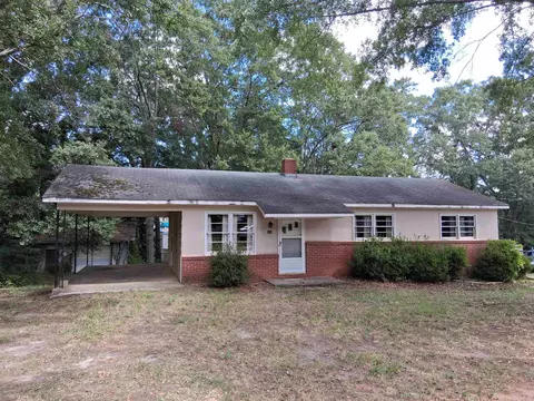 109 Shoally St, Boiling Springs, SC 29316