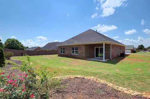Exterior - 201 Glen Crest Dr, Moore, SC 29369 photo 2 of 3