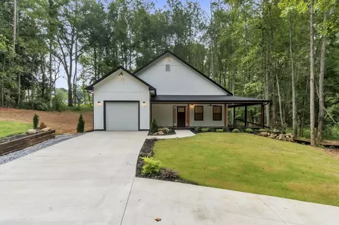 281 Richland St, Chesnee, SC 29323