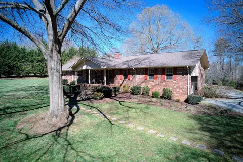 109 Cooper Dr, Simpsonville, SC 29681