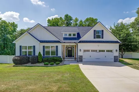 52 Wild Cherry Cir, Lyman, SC 29365