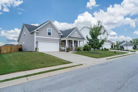 104 Foxbank Cir, Greer, SC 29651