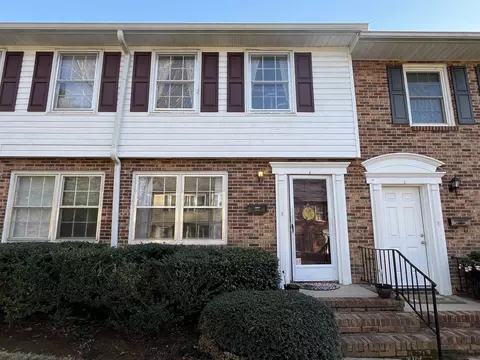1448 Dover Rd # -B, Spartanburg, SC 29301