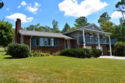 106 Timberlake Dr, Inman, SC 29349