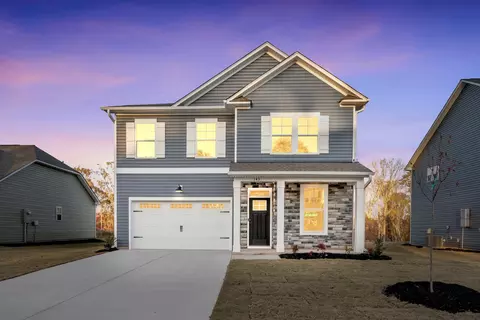 143 Hunter Ridge Dr, Boiling Springs, SC 29316