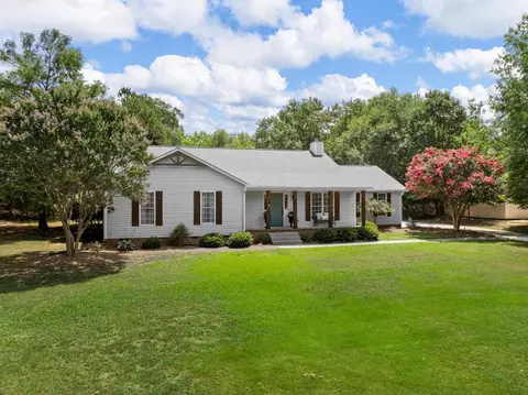 539 Thorn Cove Dr, Chesnee, SC 29323