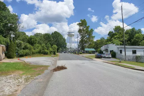 321 E Floyd Baker Blvd, Gaffney, SC 29340 photo 7