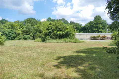 321 E Floyd Baker Blvd, Gaffney, SC 29340 photo 10