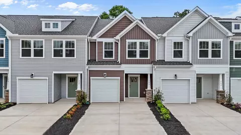 546 W Norvell Ct, Spartanburg, SC 29307