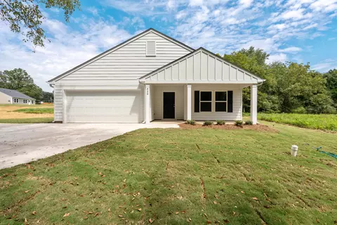 626 Hellams St, Fountain Inn, SC 29644
