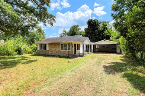 494 Longview Rd, Spartanburg, SC 29303