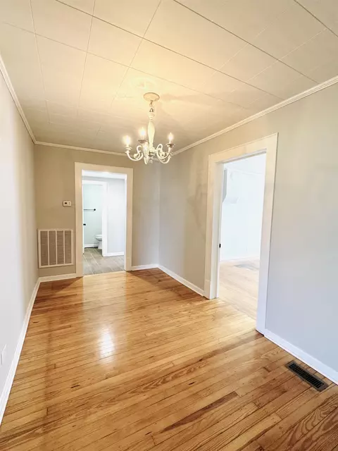 205 E Robinson St, Gaffney, SC 29340 photo 11