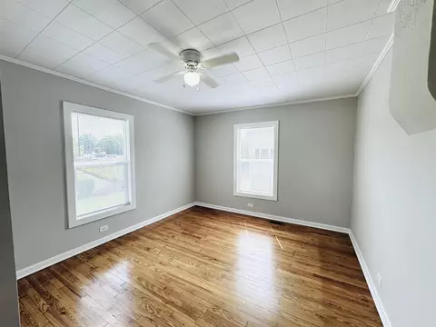205 E Robinson St, Gaffney, SC 29340 photo 5
