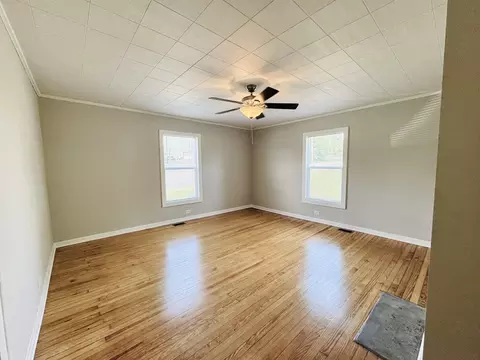 205 E Robinson St, Gaffney, SC 29340 photo 14