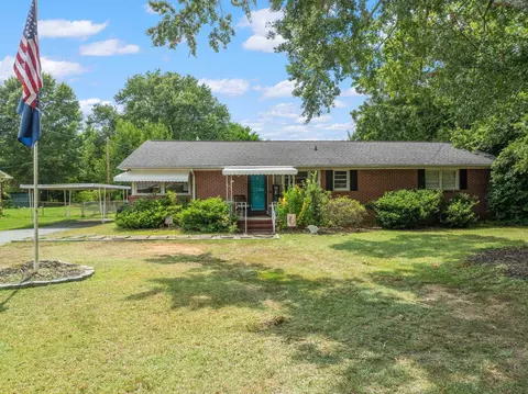 103 Keloy St, Spartanburg, SC 29301
