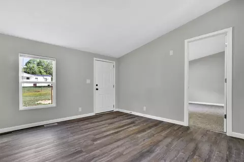 1279 Casey Rd, Woodruff, SC 29388 photo 11