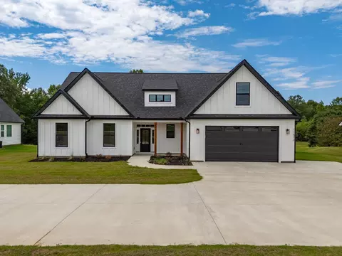 11573 New Cut Rd, Campobello, SC 29322
