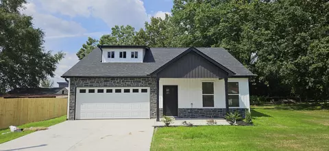 115 Oak Ave, Roebuck, SC 29376