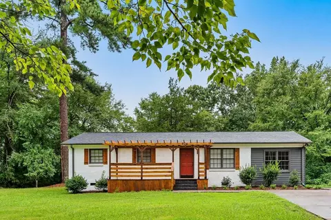 826 Webber Lake Rd, Union, SC 29379