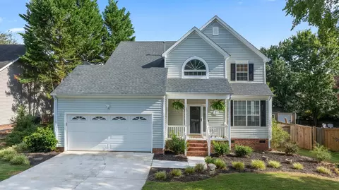7 Ladybird Ct, Simpsonville, SC 29680