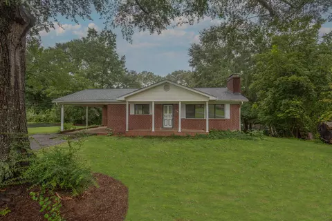 303 Zoar Heights Rd, Greer, SC 29651