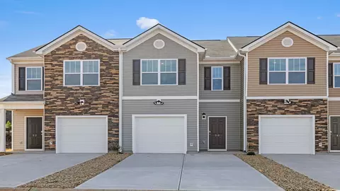 50 Sunriff Ct, Greer, SC 29651