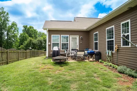 175 Castleton Cir, Boiling Springs, SC 29316 photo 32