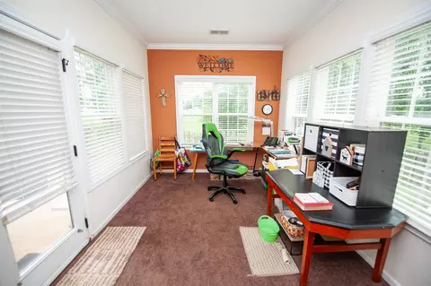 175 Castleton Cir, Boiling Springs, SC 29316 photo 13