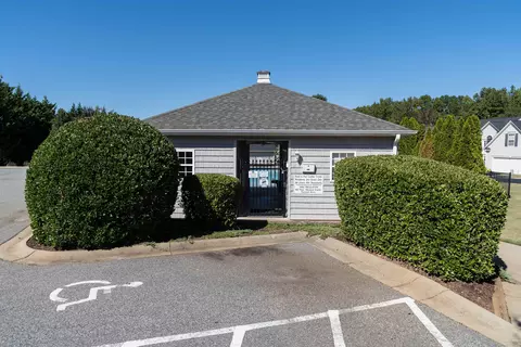 175 Castleton Cir, Boiling Springs, SC 29316 photo 35