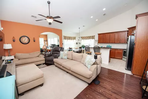 175 Castleton Cir, Boiling Springs, SC 29316 photo 3