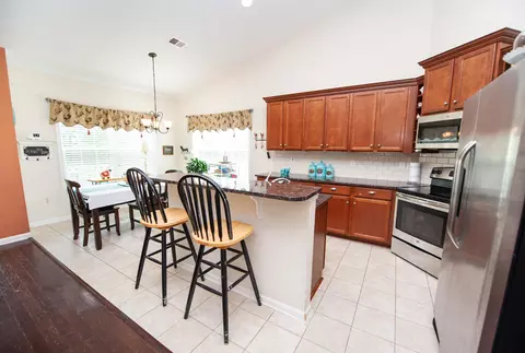 175 Castleton Cir, Boiling Springs, SC 29316 photo 9