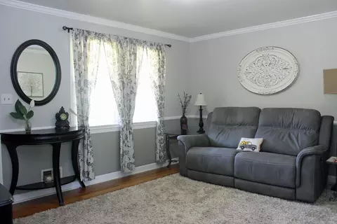 Living - 656 Mega Dr, Duncan, SC 29334 photo 1 of 1