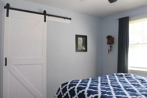 Bedroom - 656 Mega Dr, Duncan, SC 29334 photo 5 of 6