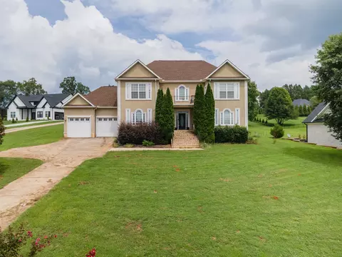 418 Harbour View Dr, Chesnee, SC 29323